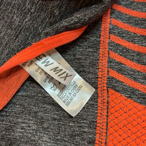 New Mix Women’s Racerback Athletic Tank OS - Picture 3 of 5